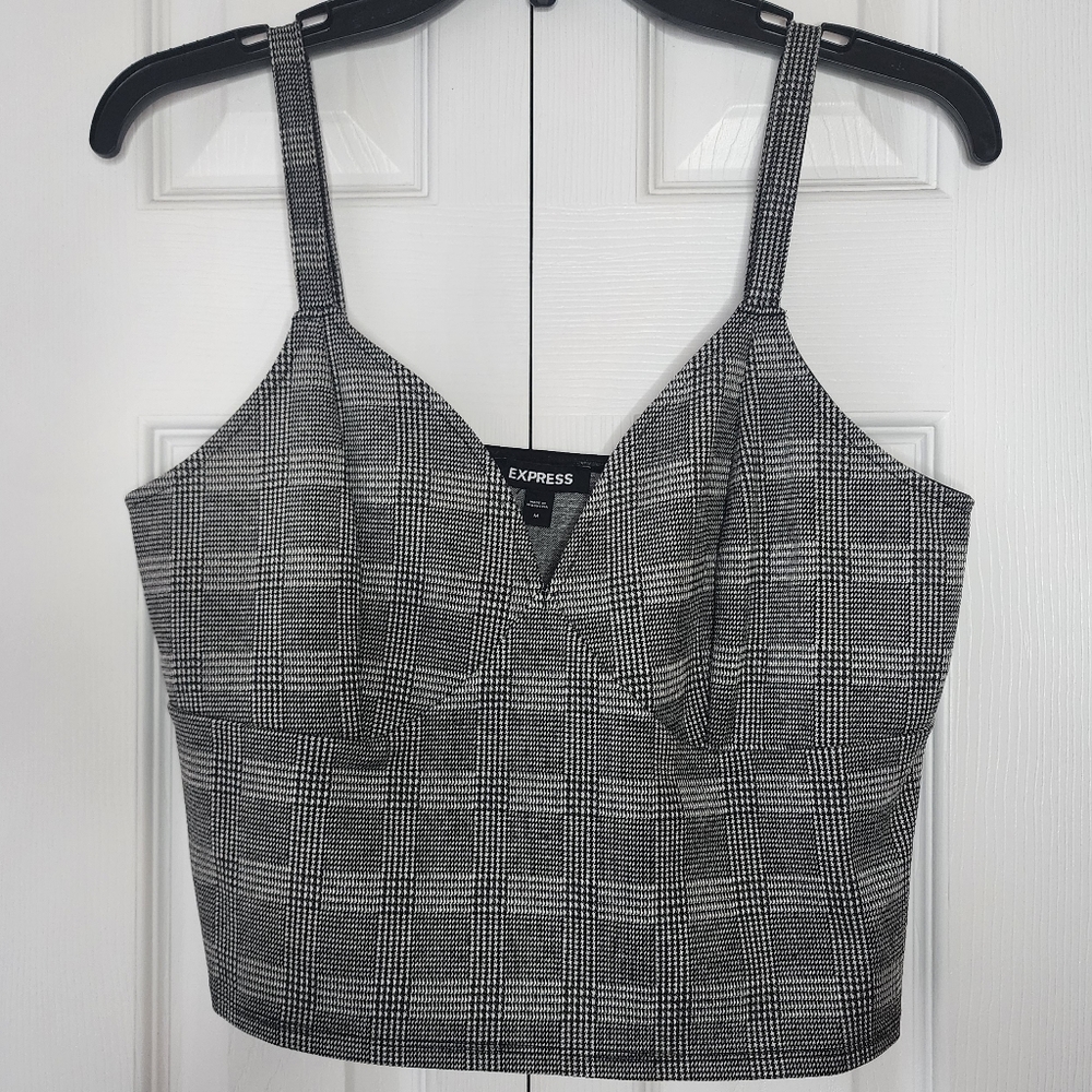 Express Crop Tank Top Size Medium